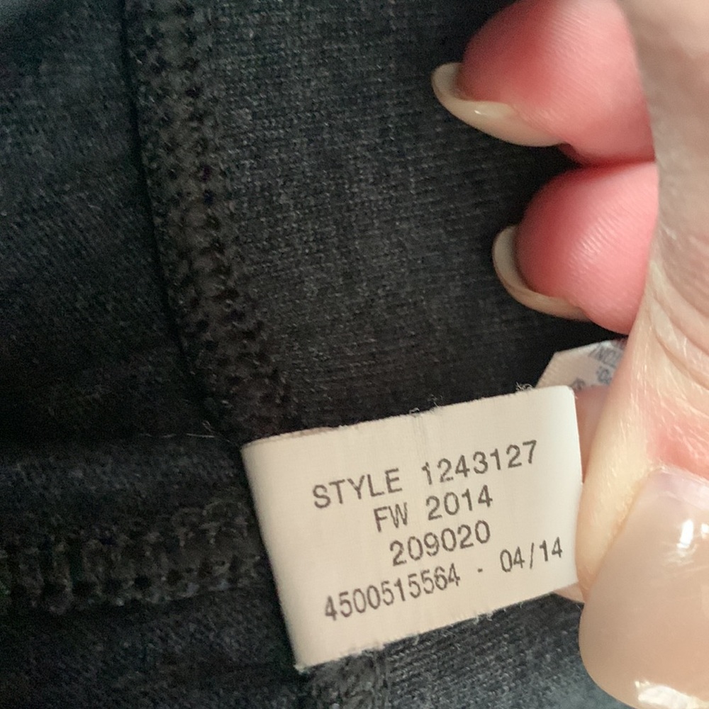 Under Armour Crop Pants - Picture 6 of 12